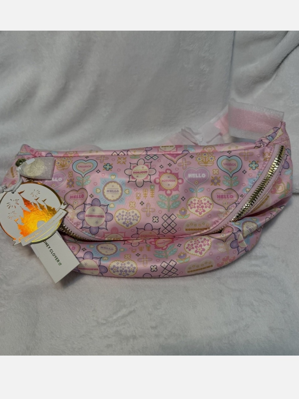 Disney Stoney Clover Its A Small World Jumbo Belt Bag Fanny Pack